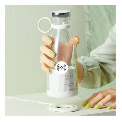 SqueezeGo: ​​Your Instant Juice 